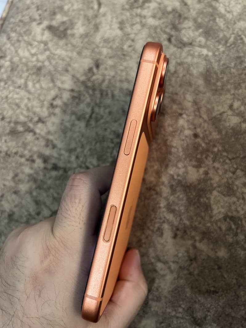 Apple iPhone 17 Pro 6