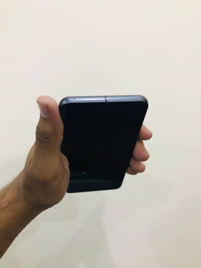 Google Pixel 8 3