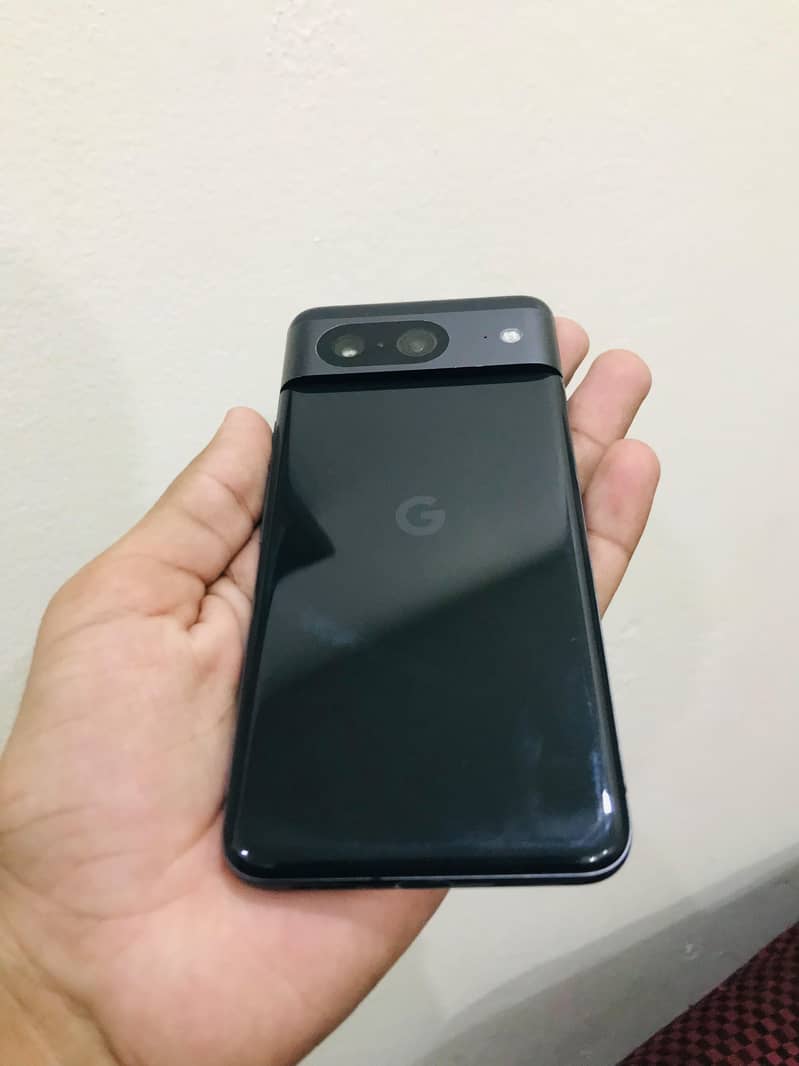 Google Pixel 8 6