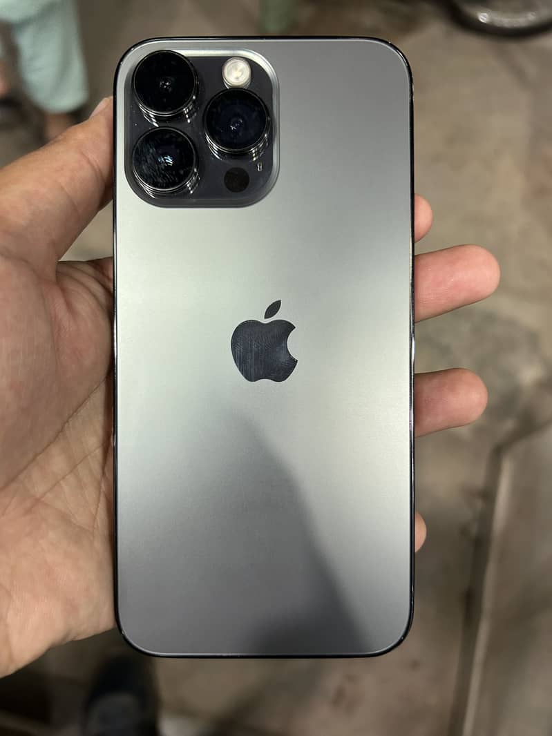 Apple iPhone 14 Pro Max 0