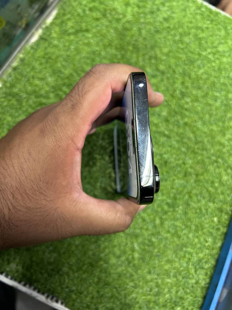 Apple iPhone 14 Pro Max 3