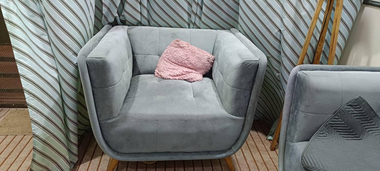 5 sitters sofa 1