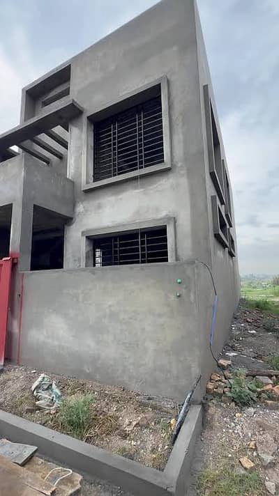 Prime 120 Sq Yd Single-Story Corner Grey Structure for Sale in Incholi