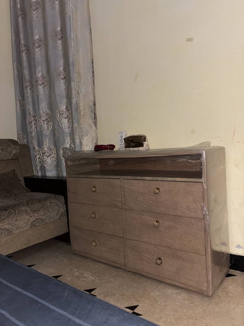 Bed ,side table ,and dressing 2