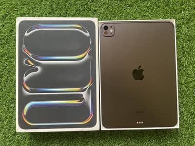iPad Pro 11 (M4), 100% Health, 256 GB (Box Opened)