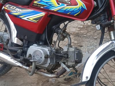 21 modal cd 70 honda urgent sale contact number 03236141708