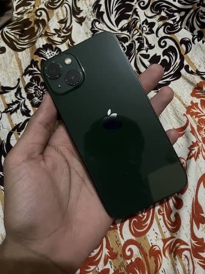 iPhone 13 Water Pack all Ok 84% health all ok