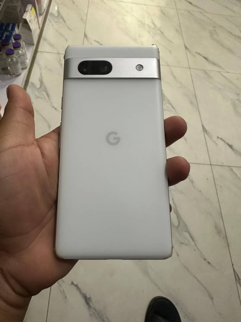 Google Pixel 7a 5