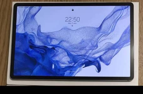Samsung Galaxy Tab S8+ – Excellent Condition Silver Rare color.