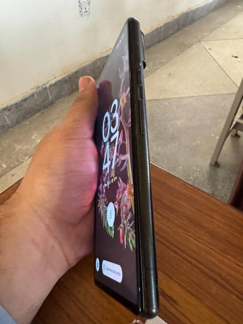 Google Pixel 6 3