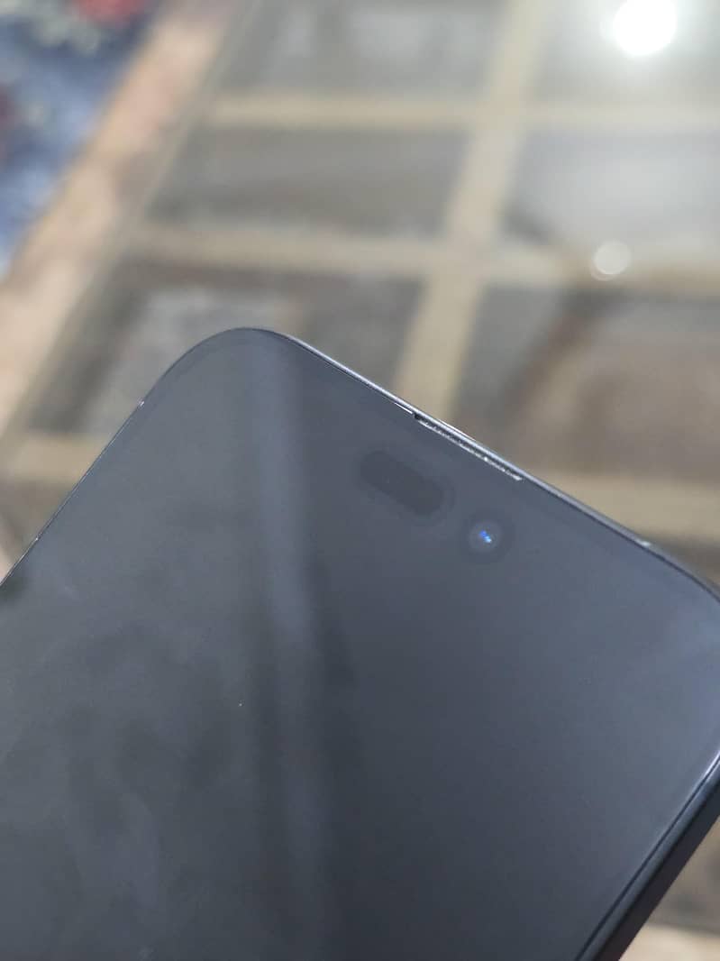Apple iPhone 15 Pro Max 9