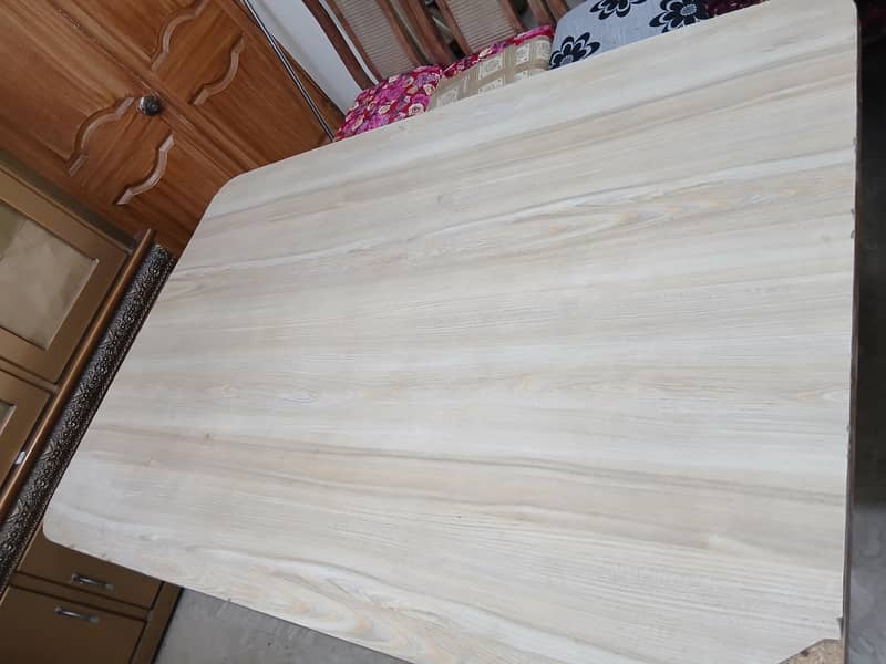 Dining table with chairs 0