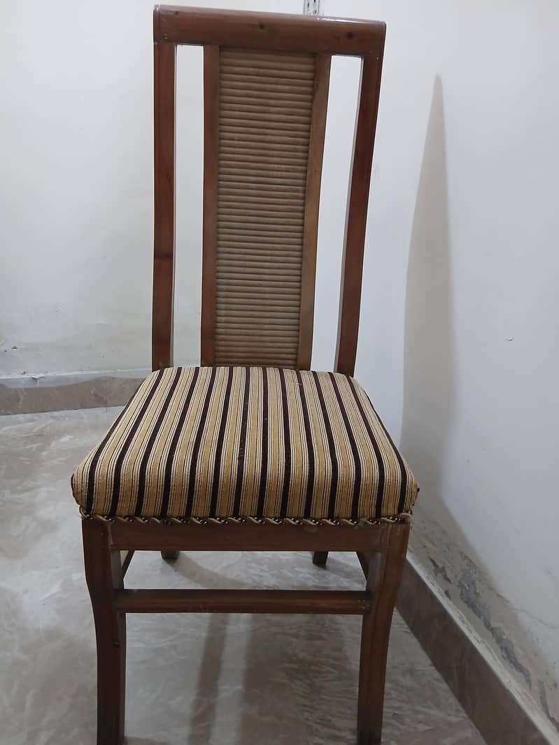 Dining table with chairs 1