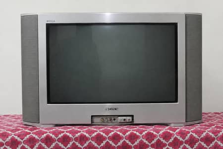Sony WEGA Full Size TV – Good Condition