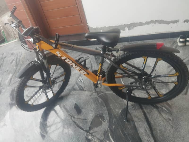 Yellow cycle 2
