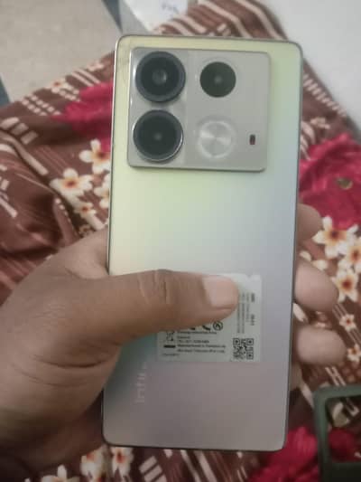 Infinix Note 40