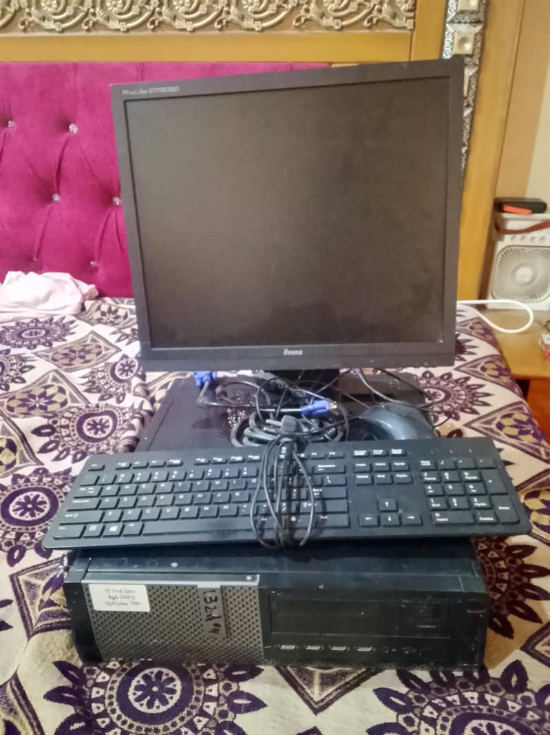 All Computer CPU & LCD etc. 0