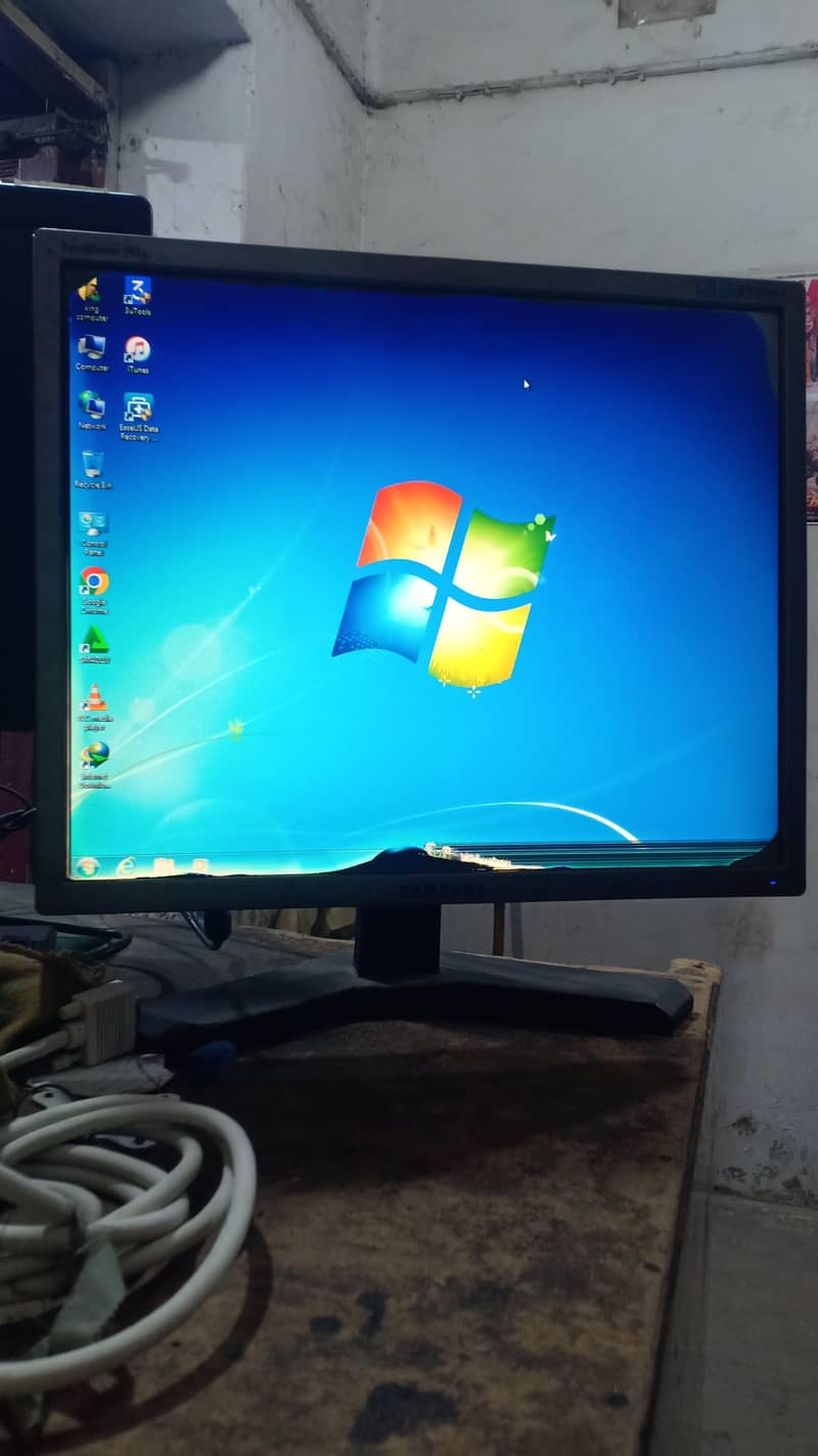 19 inch lcd 2