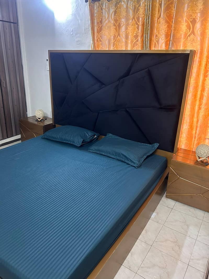 King Bed 1