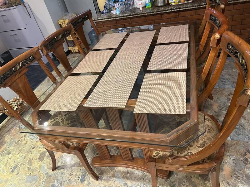 6 seater dining table 0