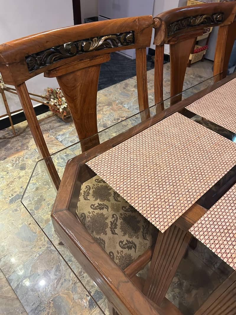 6 seater dining table 3