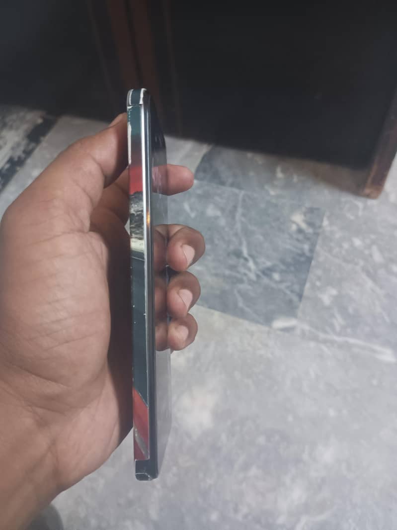 realme C85 2