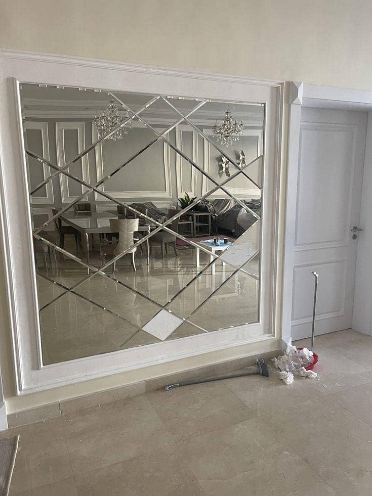 WALL LOOKING MIROR 5