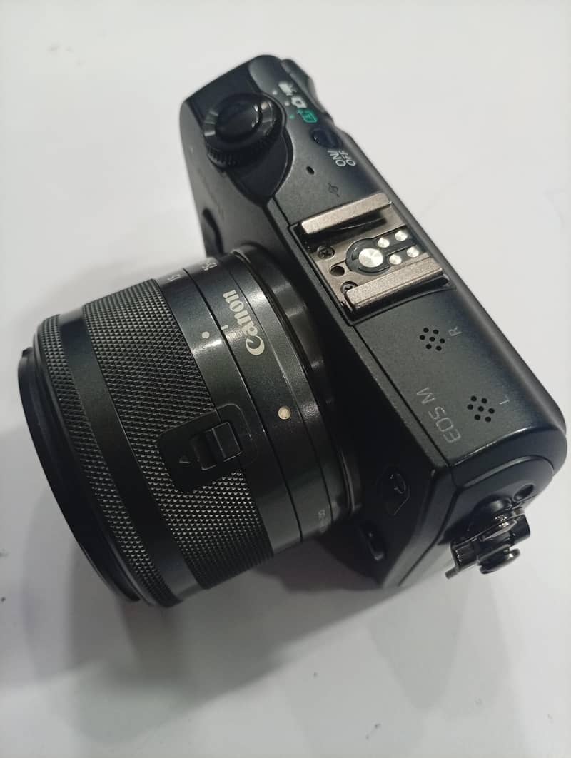 canon EOS M 1
