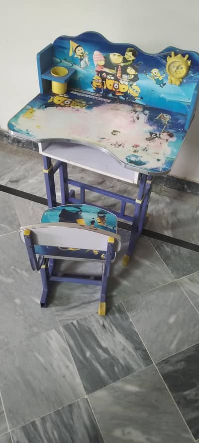 Good condition school activity table.