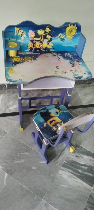 Good condition school activity table.