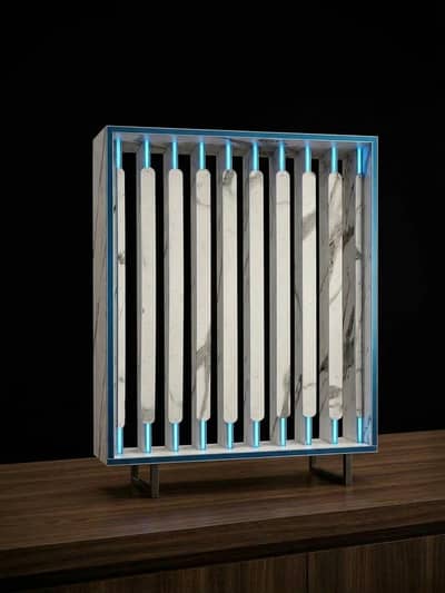 wooden Cigarette Shelf / Rack – Excellent Condition (9.5/10)