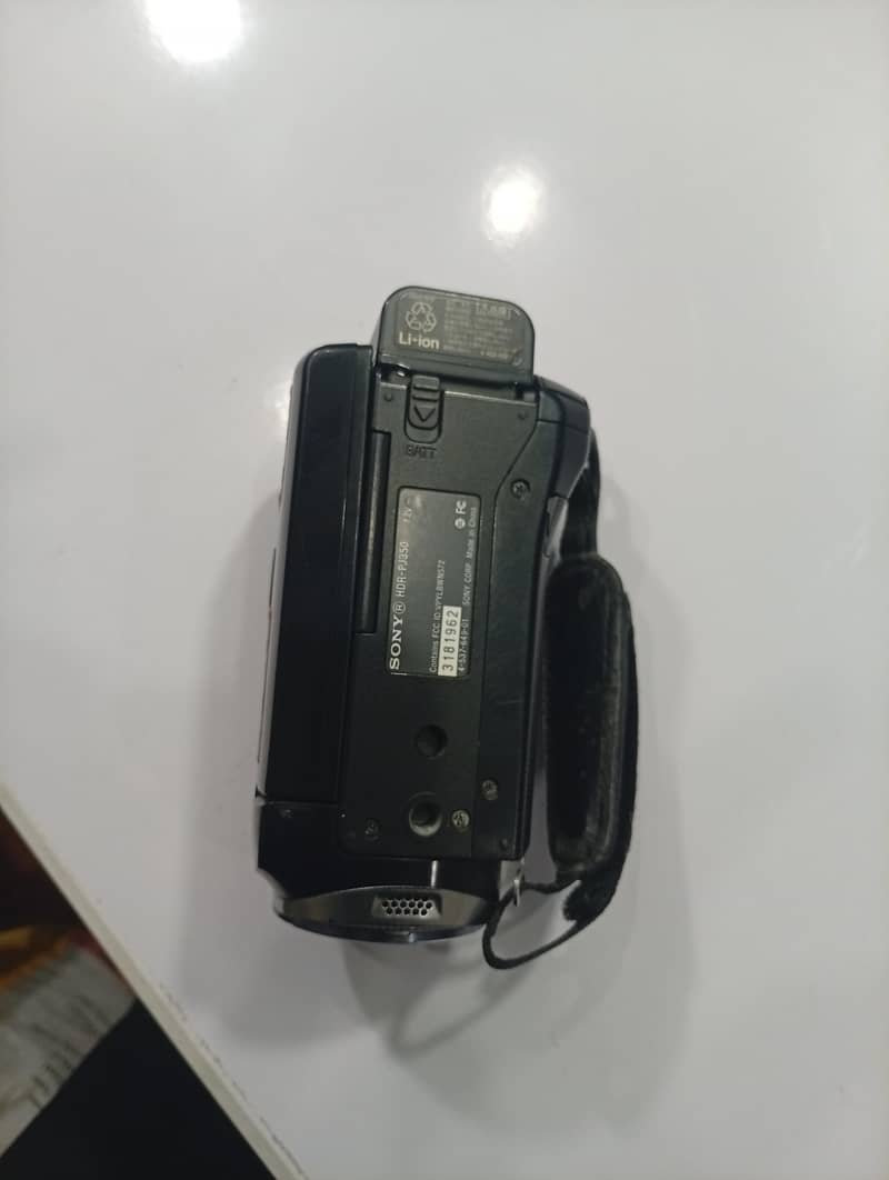 CANON 1