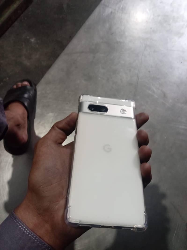 Google Pixel 7a 2