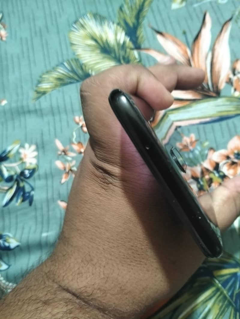 One Plus 6T 1