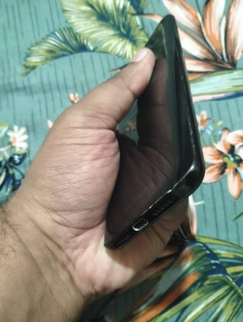 One Plus 6T 3