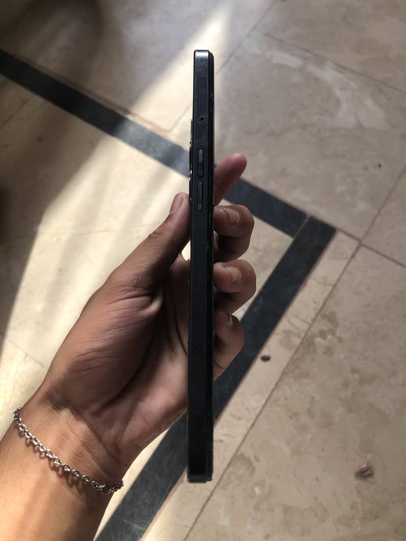 OPPO A77 5