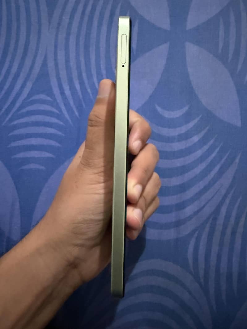 Realme C63 7