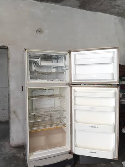 dawlance fridge