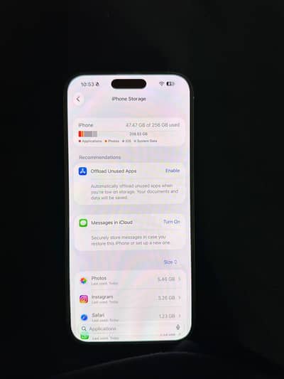 Apple iPhone 16 Pro Max