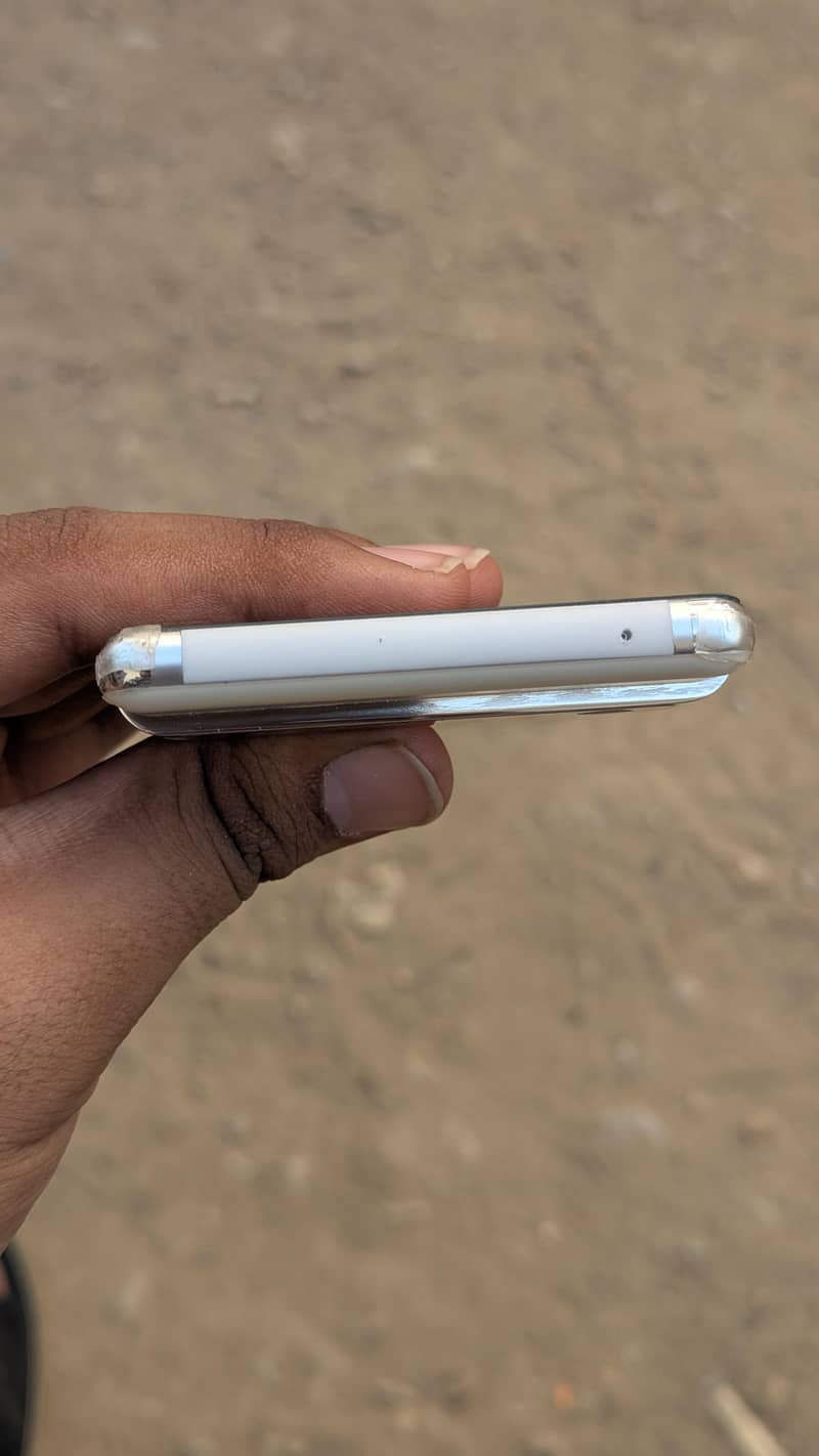Google Pixel 6 pro 3