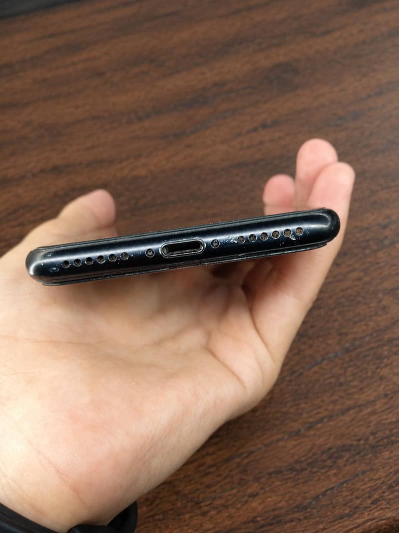 Apple iPhone SE 3