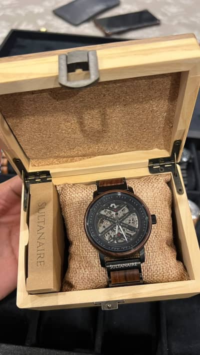 Calor | Sultanaire Mechanical Skeleton - Matte Black | Wooden Strap