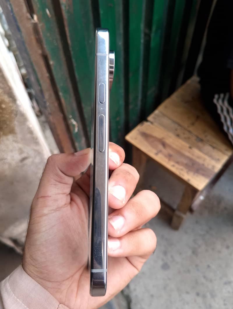 Google Pixel 9 Pro XL 4
