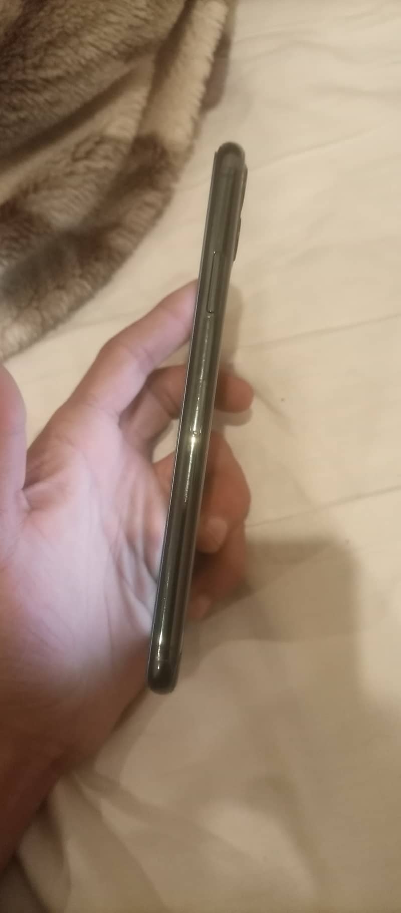 Apple iPhone 11 Pro Max 1