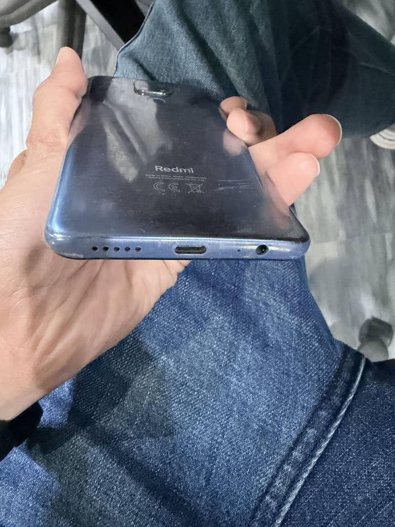 Xiaomi Redmi Note 9 5