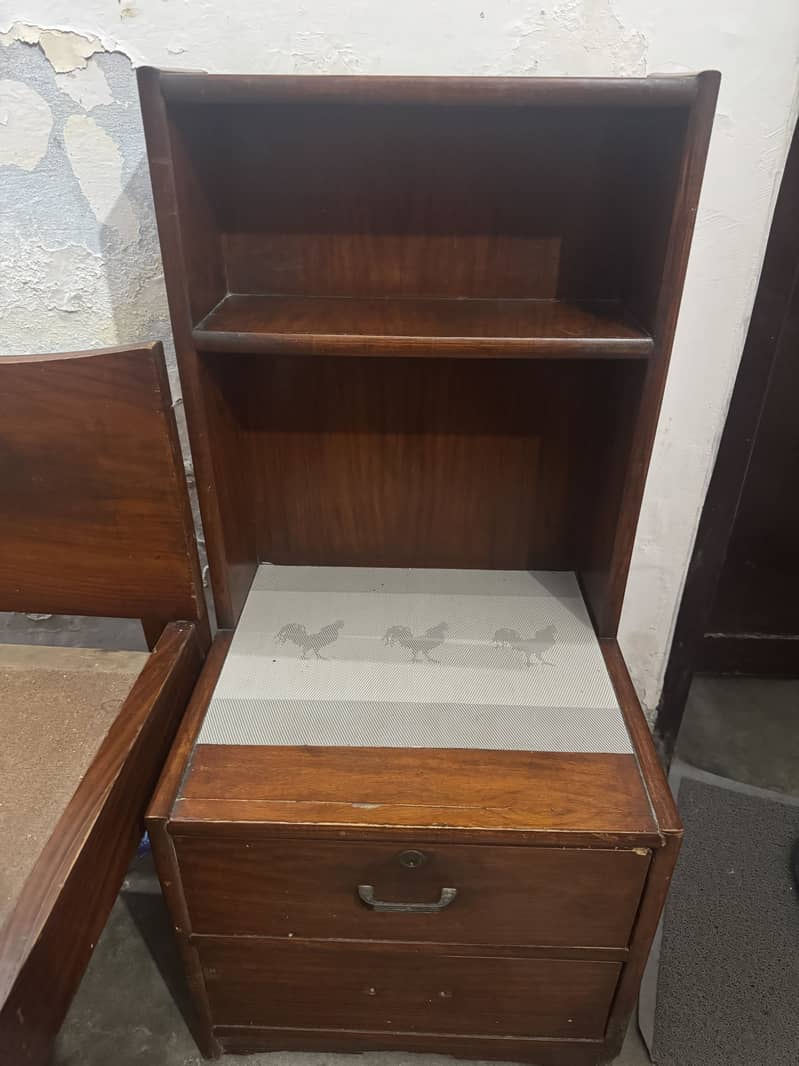 Wooden Dressing Table 2