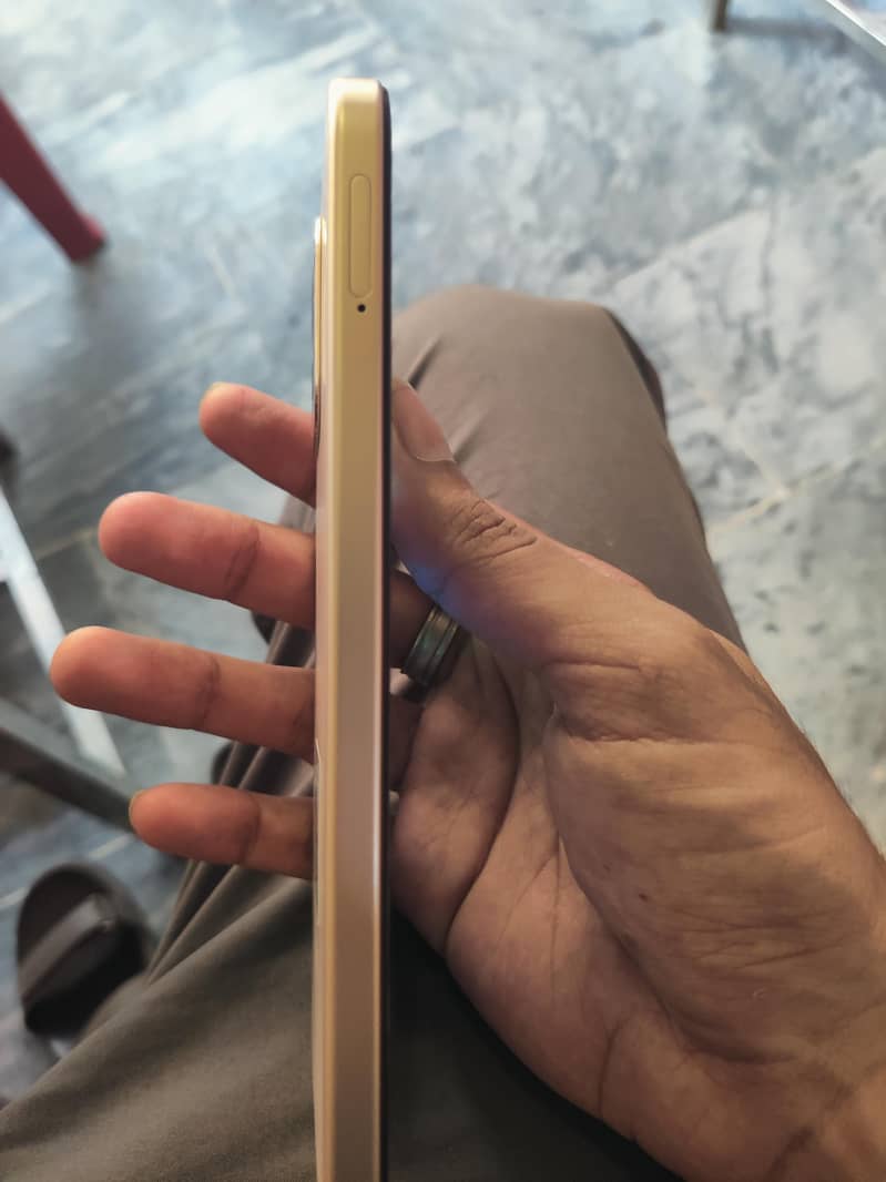 OPPO A6 3