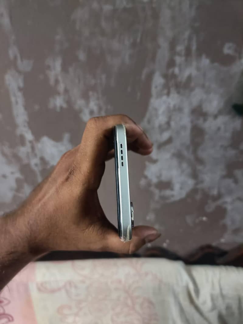 Infinix Smart 20 3