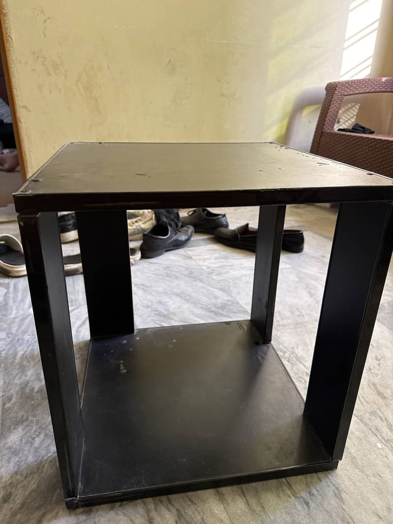 Small table 1