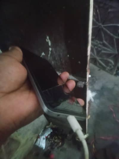 infinix hot 50 pro 8/128 box charger Sath h
